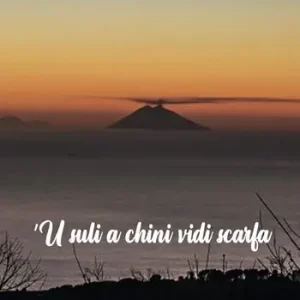 ’U suli a chini vidi scarfa Prezzo Scontato